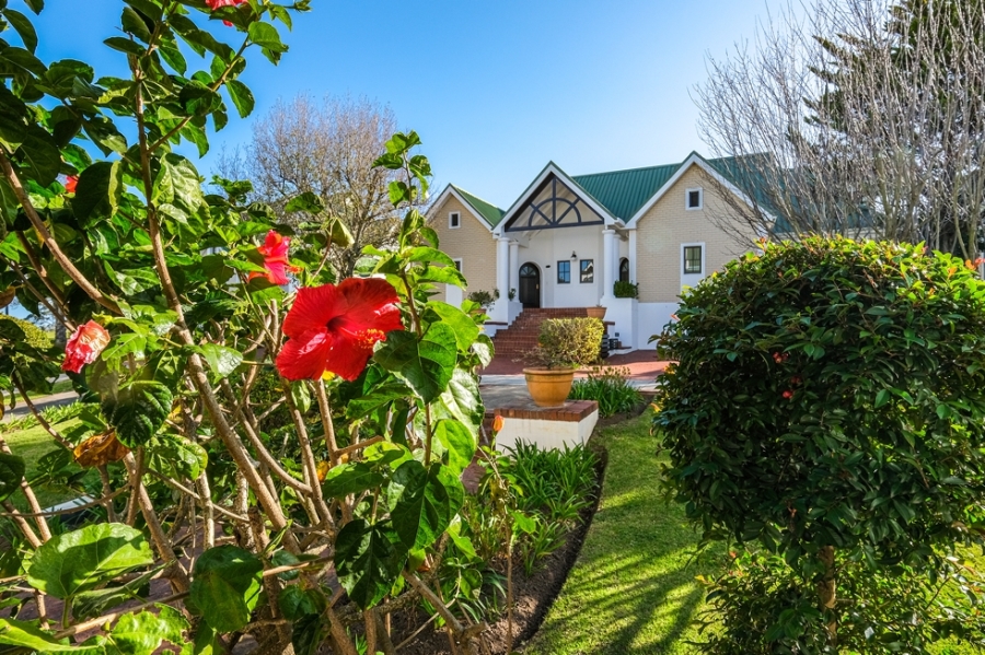 To Let 3 Bedroom Property for Rent in Fancourt Western Cape